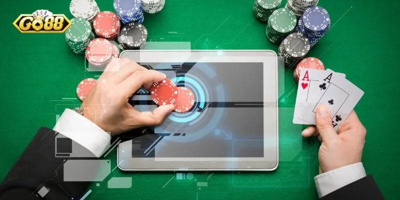 Tác giả Đình Tuấn đã có những thành tựu to lớn cho cộng đồng